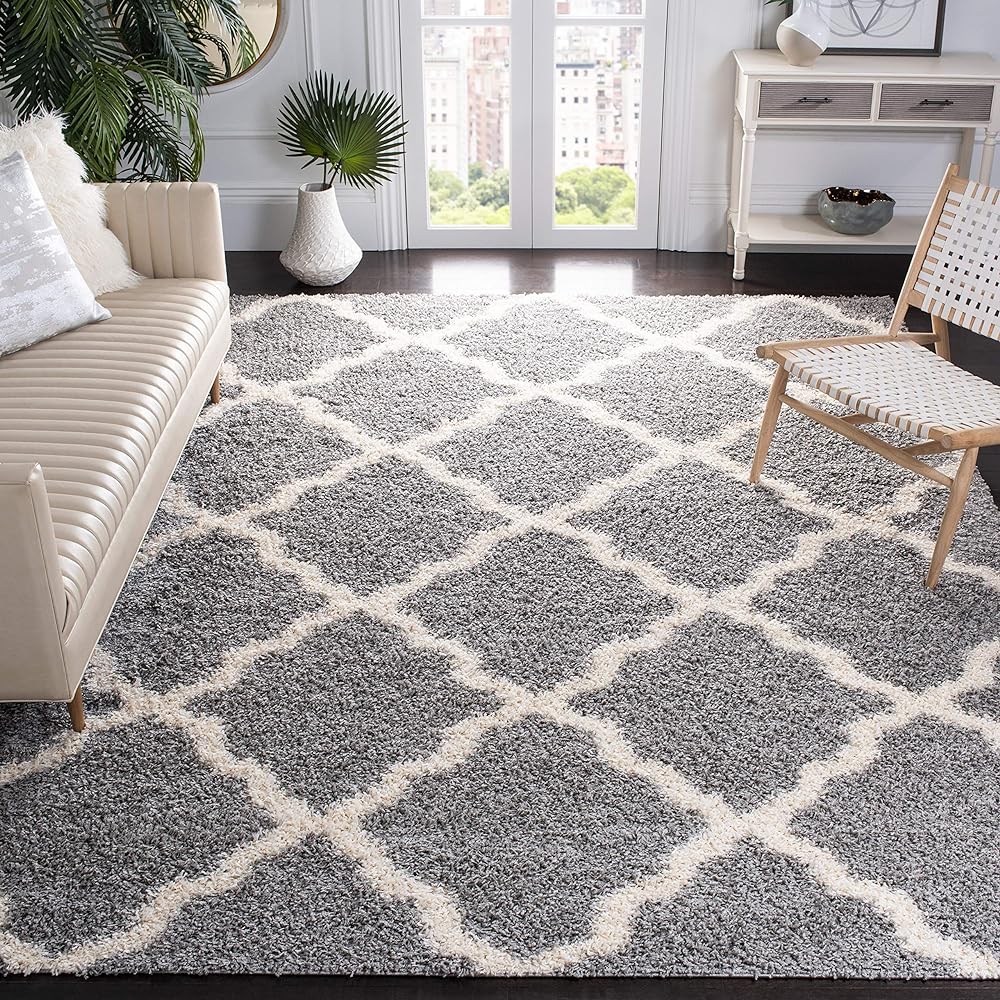 SAFAVIEH Dallas Shag Collection Area Rug - 8' x 10', Grey & Ivory, Trellis Design, Non-Shedding & Easy Care, 1.5-inch Thick Ideal for High Traffic Areas in Living Room, Bedroom (SGD257G)